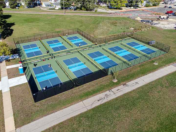 Outdoor pickleball courts